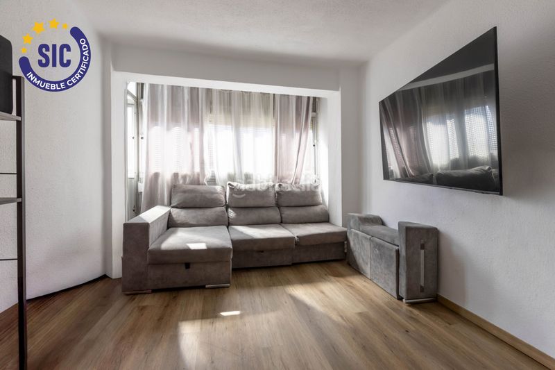 Foto 5e3e25b6-85e6-4690-870a-c6bc281e4b60. Pis amb calefacció a Natzaret Valencia