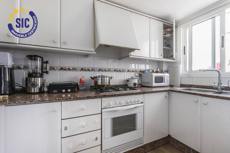 Foto 646b82c0-7ecc-4e57-b607-da70f861d516. Pis amb calefacció a Natzaret Valencia