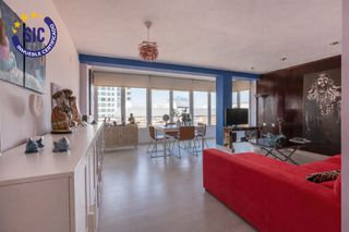 Pis  Valencia - av blasco ibañez. Piso reformado de 2 dormitorios, 2 baños e impresionantes vistas