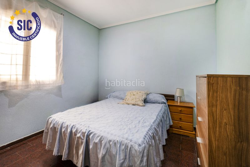 Foto b949077a-3390-4f8f-a93e-a9cd0138f006. Pis a llauri - tr sant blai 2 a Llaurí