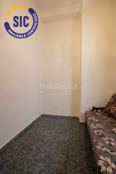 Foto fe5b439d-eea8-49b5-aa42-5a3c93d527d7. Pis amb calefacció a Russafa Valencia