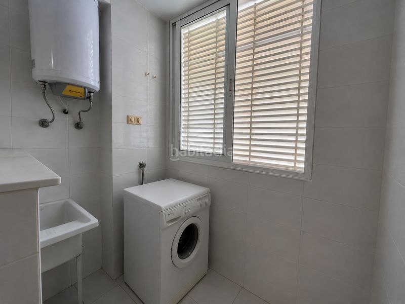 Foto 3bee2720-88fe-42b1-b578-959cd13de693. Rent flat with parking in El Perelló Sueca