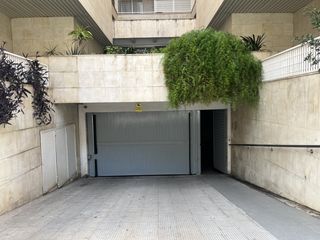 Aparcament cotxe a Valencia - CL LUIS SANTANGEL 10