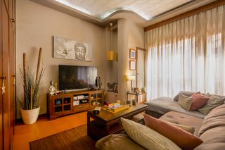 Flat  Valencia - cl general san martin. Gran piso con carácter clásico, de 4 dormitorios, en venta en ru