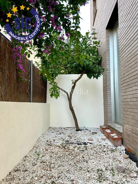 Foto 66d57fdb-94d0-4b1d-9ef0-cac37f298886. Casa vivienda adosada de 3 dormitorios, terraza y vistas al mar, en la playa de xilxes en Chilches