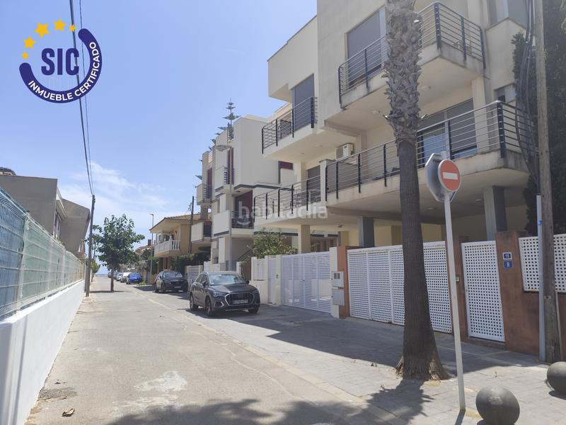 Foto cfc9462e-98e1-45e8-9235-9772d41458ff. Casa vivienda adosada de 3 dormitorios, terraza y vistas al mar, en la playa de xilxes en Chilches