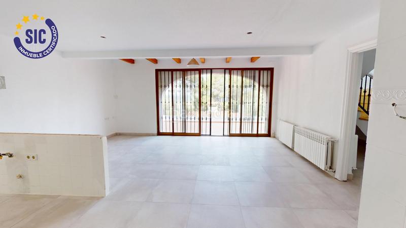 Foto 91e33e1a-bfc0-45e2-867e-b987d745d107. Maison avec chauffage parking piscine dans El Vedat - Santa Apolonia Torrent