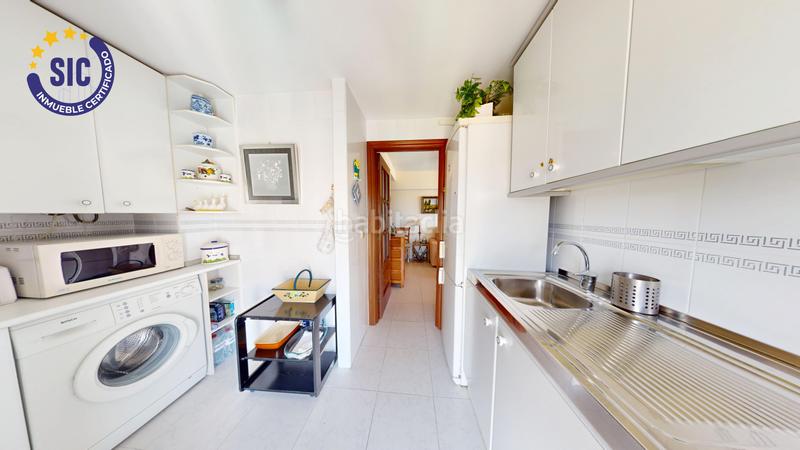 Foto a6cf4af7-9020-4ca0-82d4-63f3a0904302. Piso en Benidorm - av montecarlo 4 apartamento piso en venta en la playa en Benidorm
