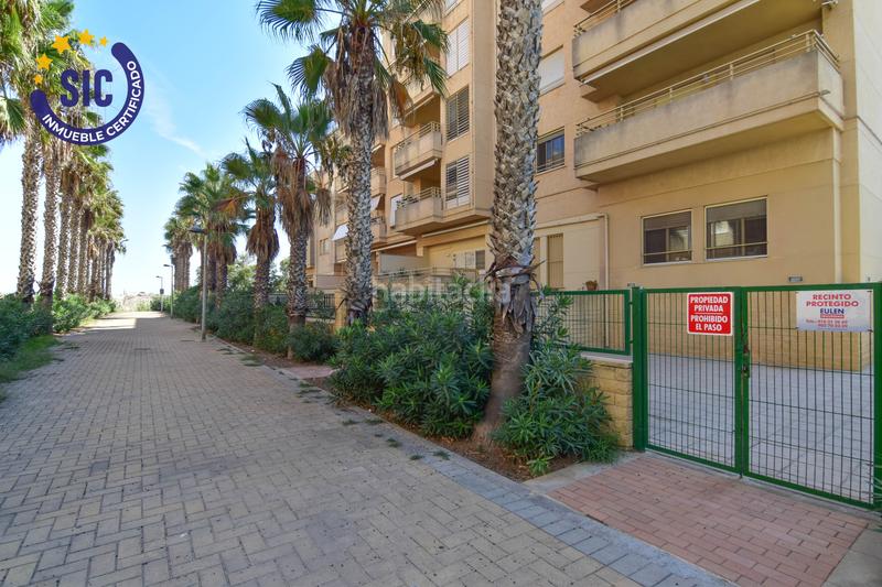 Foto 8802bc66-1b48-42fc-9a71-db854e07f3b9. Dachwohnung in Valencia - av gaviotas 153 in El Perellonet Valencia