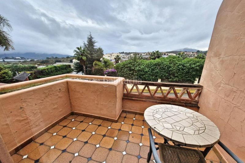 Foto 291f66df-bd87-4838-86a8-f09907de1bda. Chalet mit parking pool in Coín