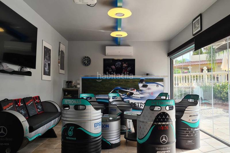 Foto 5ab179fb-9e39-4acb-aaa6-f4bd7817c2e6. Chalet mit parking pool in Coín