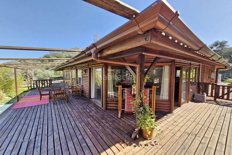 Foto ac1f3be2-bbe1-4e24-bb60-2a22d248545c. Masia amb aparcament piscina a Coín