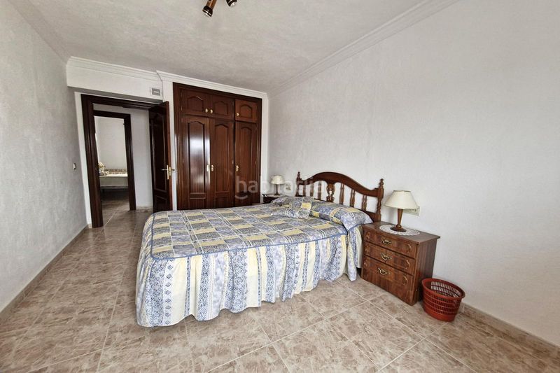 Foto dc7991a7-833a-4c99-b6f6-78fe7a0bda67. Casa adossada amb aparcament a Guaro