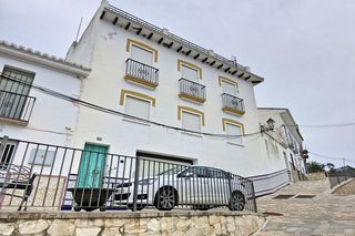 Maison jumelée à Guaro