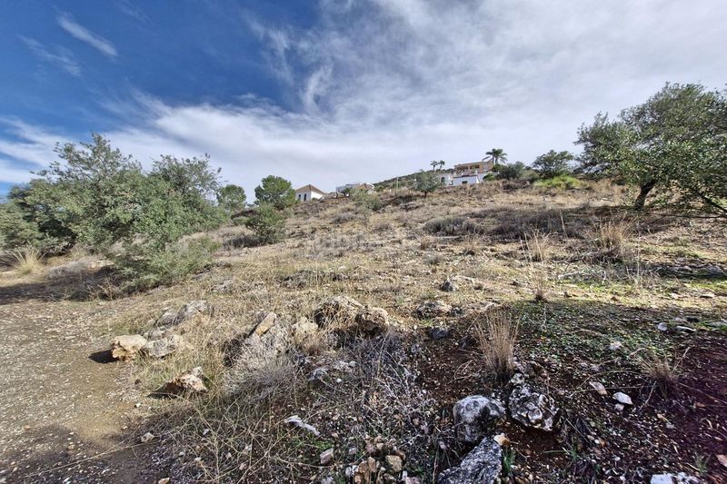 Foto 50810484-21f1-4603-9a12-e88befedcb93. Terreny residencial a Coín
