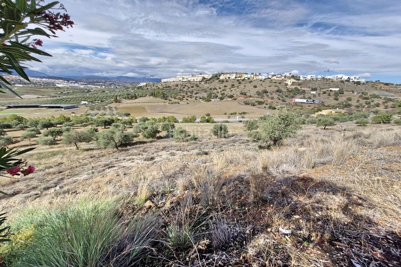 Foto 75ea350c-a28a-487a-aa47-9492aee37d4e. Terreny residencial a Coín