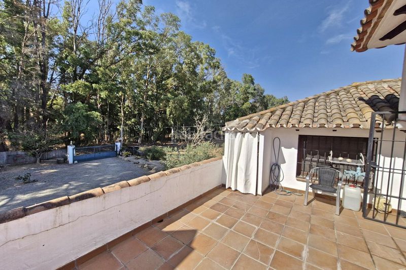 Foto 51d949af-cac3-4f58-82e2-d465cc71541a. Masía en Coín