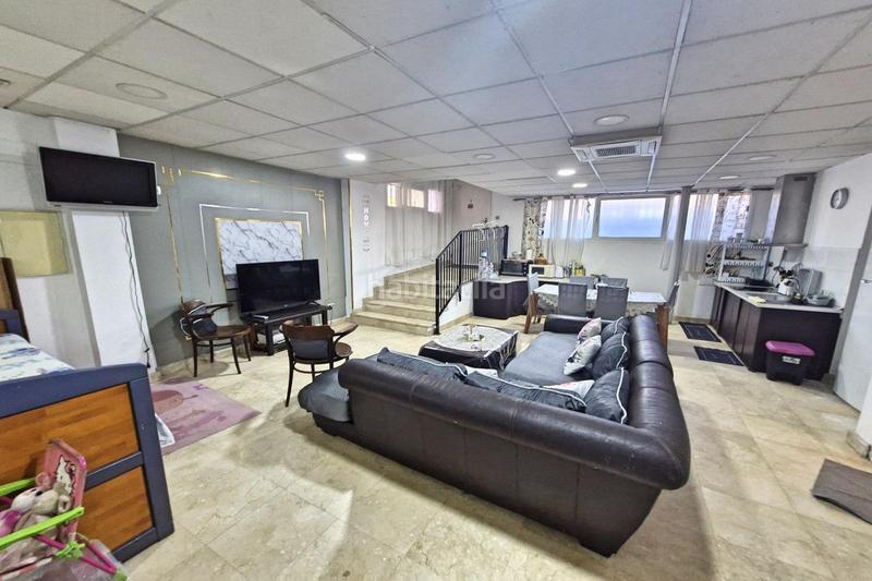 Foto 6c1c4480-dd41-40e7-a863-1f1c8c3a3e35. Planta baixa a Coín