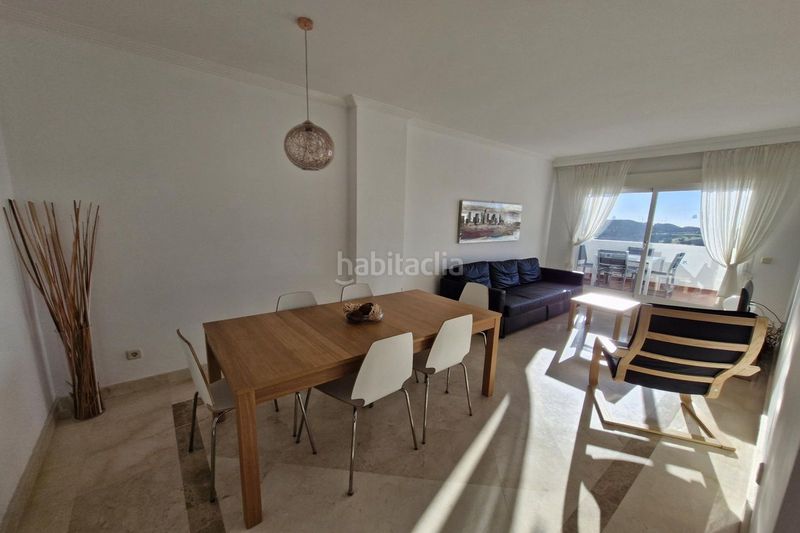 Foto 6bf54420-4a5f-45a3-85dc-505229784c7f. Apartament amb aparcament piscina a Riviera del Sol Mijas