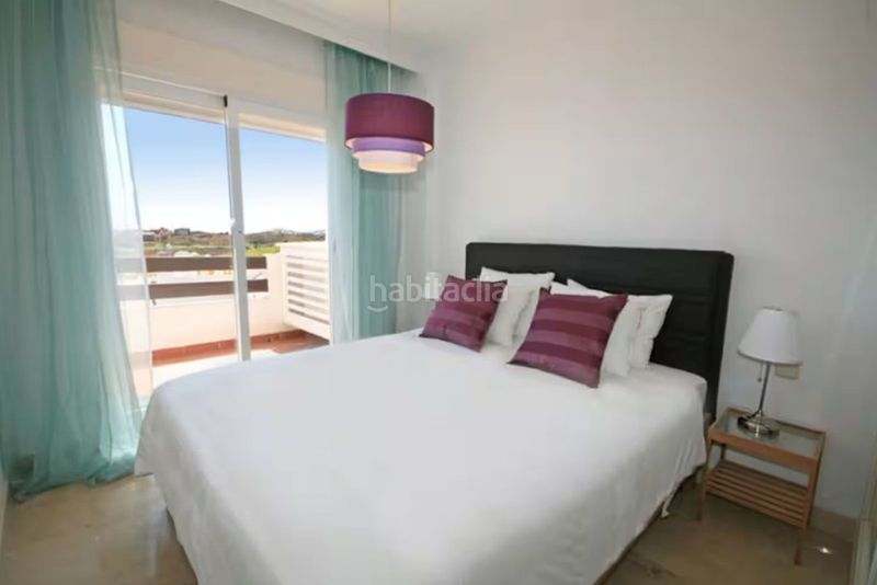 Foto e84b4502-e040-4b78-bfe9-4cf6b42340ce. Apartament amb aparcament piscina a Riviera del Sol Mijas