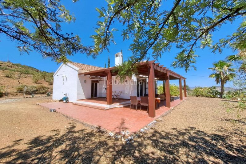 Foto 816b515d-b24d-4050-a58d-36630cc960b2. Masia amb aparcament piscina a Tolox