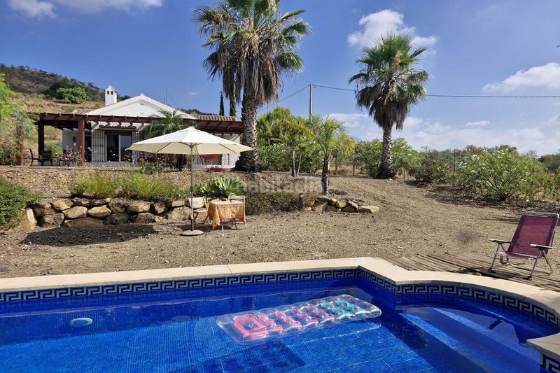 Foto 8d78c60b-e2c6-4edf-918c-2d66e98c7116. Masia amb aparcament piscina a Tolox