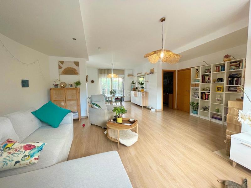 Foto 72c9ebb1-49fc-483f-be83-5283f6f5f10f. Casa adossada amb calefacció aparcament piscina a Alhaurín de la Torre