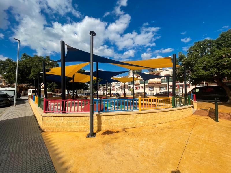 Foto ae098d6f-6711-4a46-bb22-475d4748b292. Casa adossada amb calefacció aparcament piscina a Alhaurín de la Torre