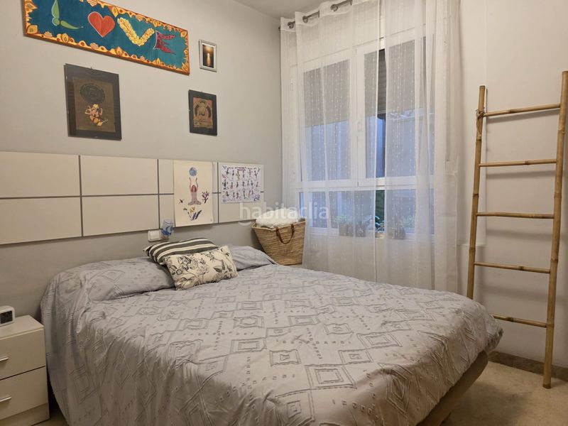 Piso seminuevo con terraza y plaza de garaje en Valencia - Imagen 21