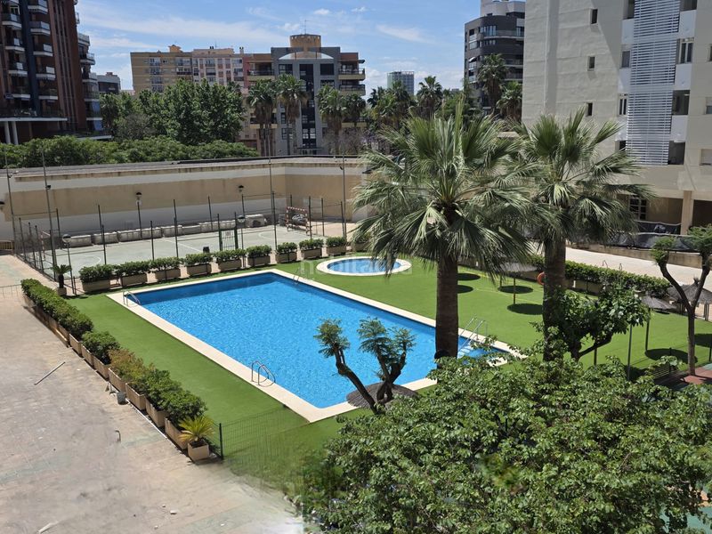 Foto f700cf40-09cb-4f4a-a976-bdea270dc445. Pis amb calefacció aparcament piscina a Nou Campanar Valencia