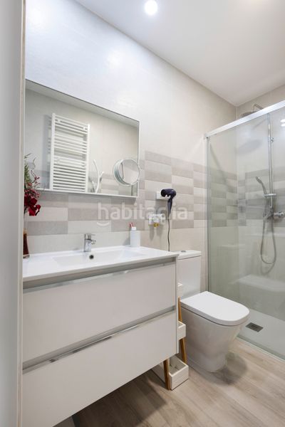 Foto 081794ee-a3fd-41fb-be0a-09057149d7d2. Casa aparellada amb xemeneia a Montealegre Eliana (l´)