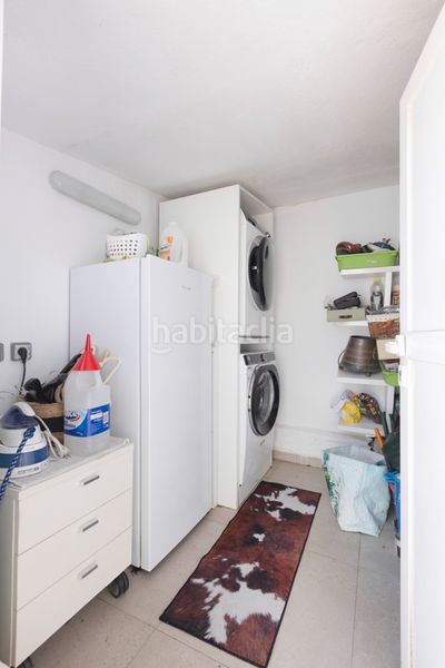 Foto 1a9413b3-9874-4833-81a7-3f0acf09de60. Casa aparellada amb xemeneia a Montealegre Eliana (l´)