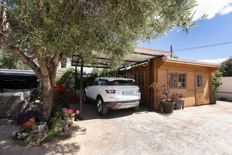 Foto 59046d70-5bbb-408c-84ba-9b01e7174028. Casa aparellada amb xemeneia a Montealegre Eliana (l´)