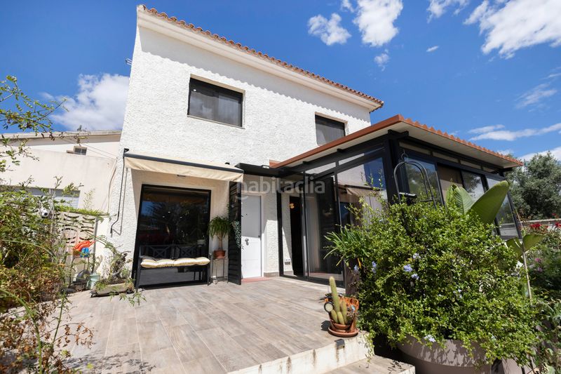 Foto f9c1187c-151c-4660-9279-6d9e90ff28a9. Casa aparellada amb xemeneia a Montealegre Eliana (l´)