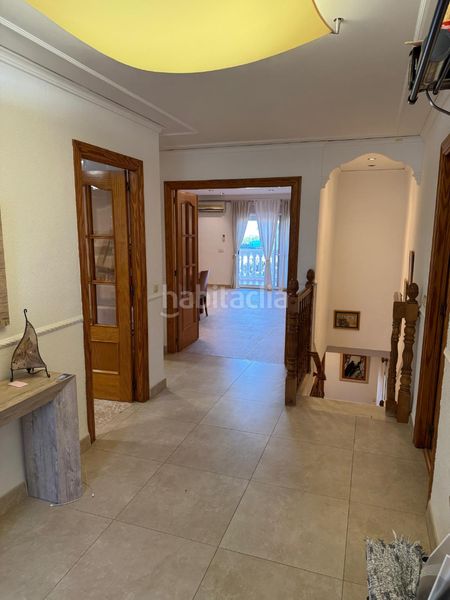 Foto 48dd3299-bd32-4f48-825b-922fbfd8e548. Casa aparellada amb calefacció aparcament piscina a Chiva