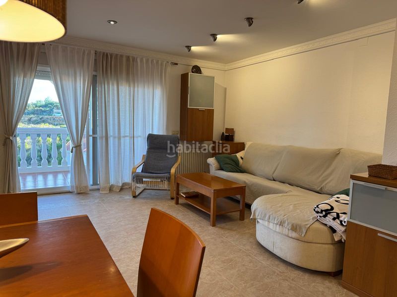 Foto abc103a2-9189-4231-bc4d-8a8b6726178b. Casa aparellada amb calefacció aparcament piscina a Chiva