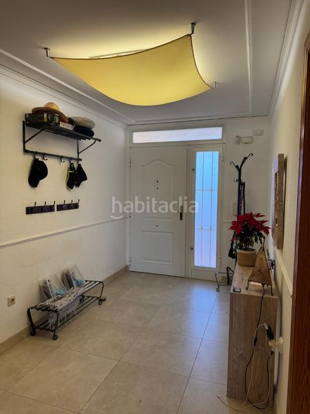 Foto c1a40ef8-8139-4929-9337-0dd0c9726732. Casa aparellada amb calefacció aparcament piscina a Chiva