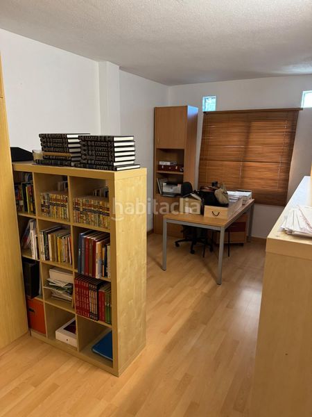 Foto e7d55d99-d99e-4bd8-b04c-e4c2c8871bd3. Casa aparellada amb calefacció aparcament piscina a Chiva