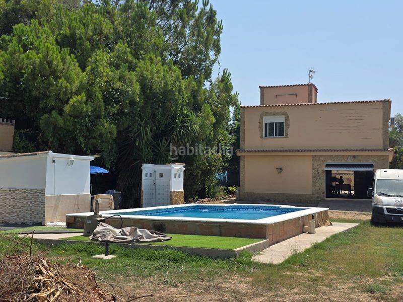 Foto 8afdd4a1-7e17-4b2a-8d42-e93bad2f80f0. Chalet en Monserrat