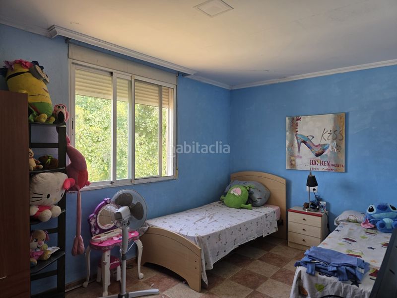 Foto 0a7d23b3-4b19-4404-b06a-b388a174339c. Xalet amb piscina a Monserrat