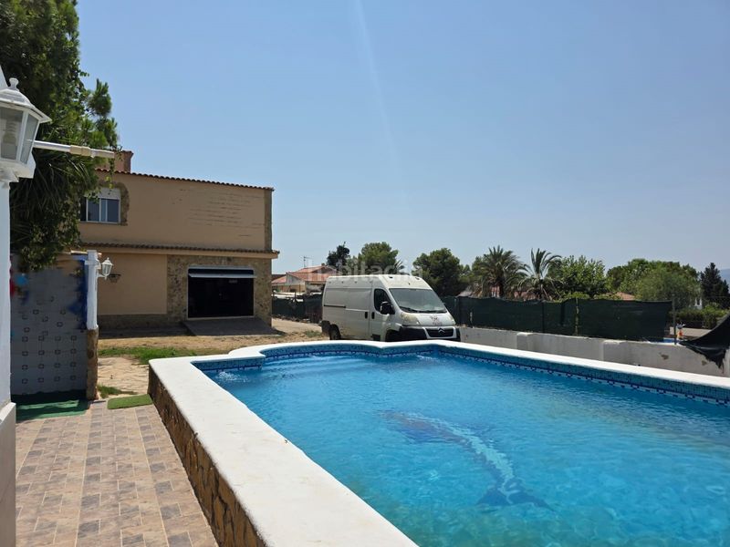 Foto 779ea1e1-6ec1-4d0c-88c7-5b65613e65c1. Xalet amb piscina a Monserrat
