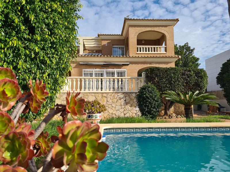 Foto 1a2c3aae-60bc-48ce-9cd1-8f7163659451. Chalet en El Carme-Sant Agustí-Bonavista Eliana (l´)