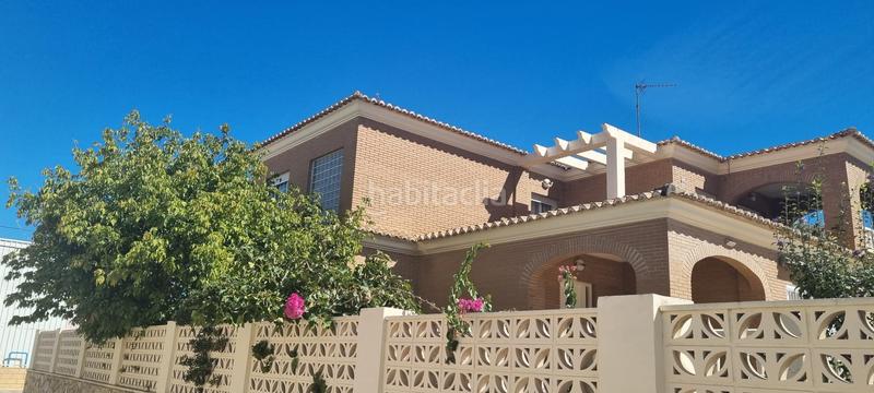 Foto fa89cc8f-dcea-40bf-964c-2d344a438125. Chalet avec parking piscine dans El Carme-Sant Agustí-Bonavista Eliana (l´)