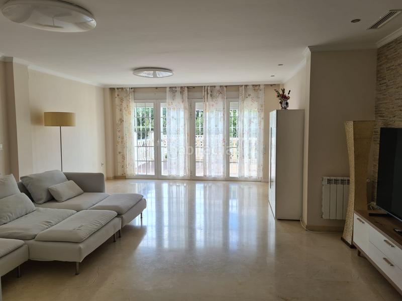 Foto fd8779f5-b90e-4dc4-958e-2c78139708b9. Chalet avec parking piscine dans El Carme-Sant Agustí-Bonavista Eliana (l´)