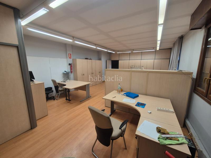 Foto 011a457f-4a07-4dfb-bd23-7f59a5b23284. Bâtiment à usage industriel avec chauffage dans Oiartzun