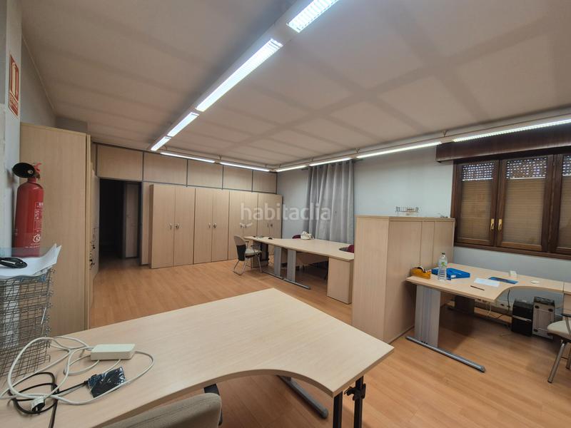 Foto 3e43b48a-0acf-4473-b4b7-97a0e67705c0. Bâtiment à usage industriel avec chauffage dans Oiartzun