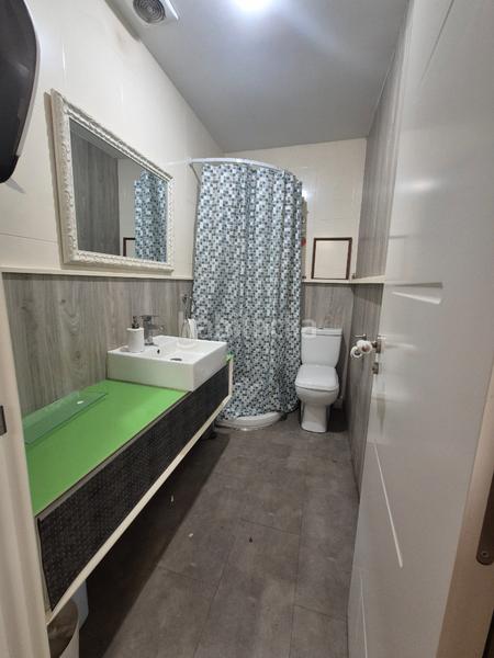 Foto a2c051d6-a2b4-4eb0-9f0c-f2471955b876. Bâtiment à usage industriel avec chauffage dans Oiartzun