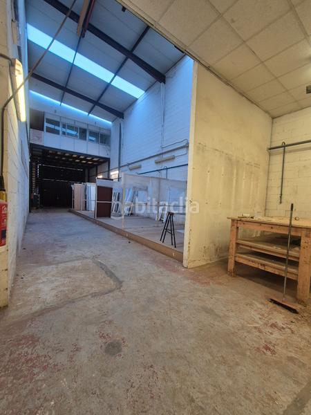 Foto 20dc5b33-5146-4926-bf5d-9de9daac1301. Bâtiment à usage industriel avec chauffage dans Oiartzun