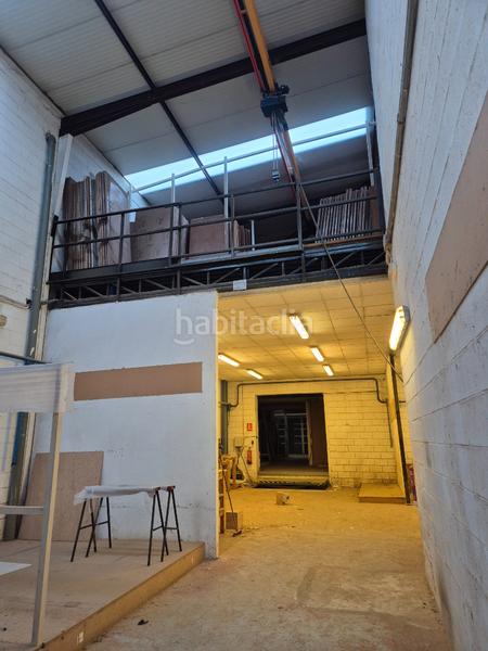 Foto 58033042-f2fb-44d2-a3c3-5644758afaae. Bâtiment à usage industriel avec chauffage dans Oiartzun