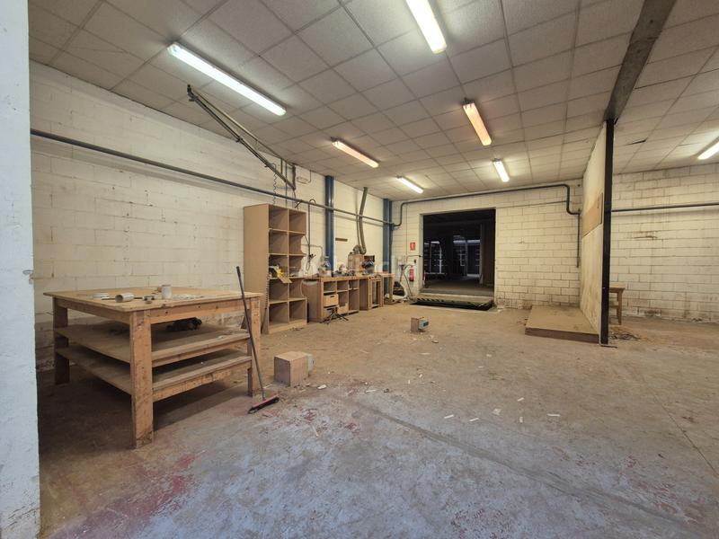 Foto e026357b-a945-4422-ae7b-ffd14986ec8e. Bâtiment à usage industriel avec chauffage dans Oiartzun